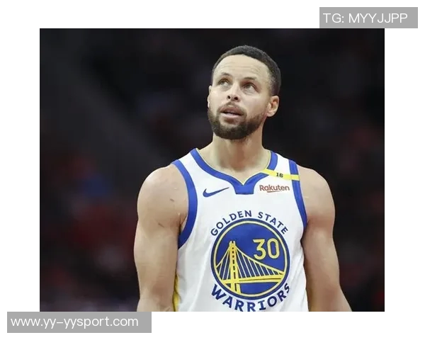 库里强调提升果断性与侵略性努力组织队友展现领导力