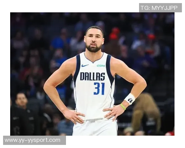 克莱半场表现平平仅得5分状态不佳引发球迷关注