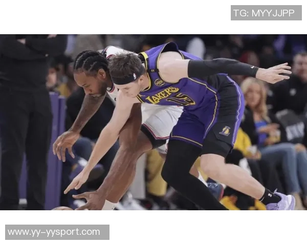 湖人困境不应全怪詹姆斯复出与里夫斯缺席卢卡表现让人失望