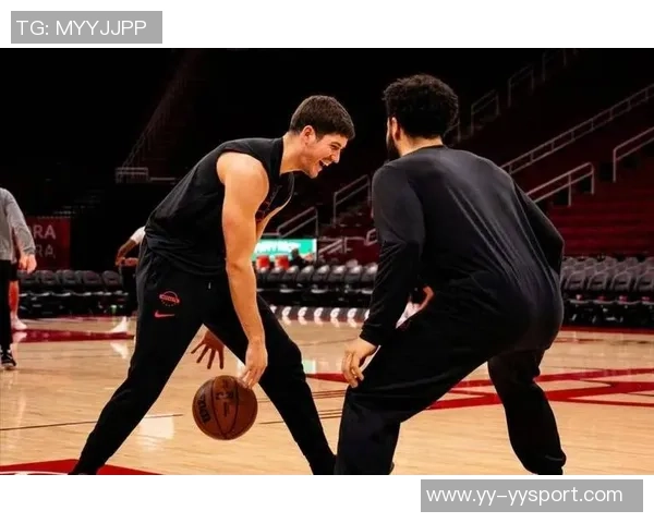 费尔顿称大球型控卫适合火箭队能防守又能助攻不必依赖得分