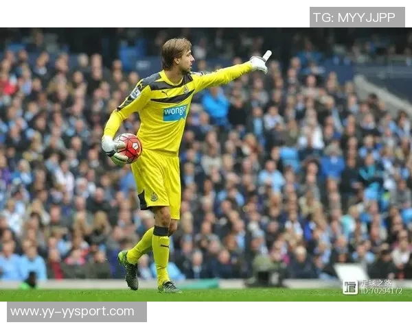 诺伊尔反思失球原因：错误决定与第二落点的失误分析